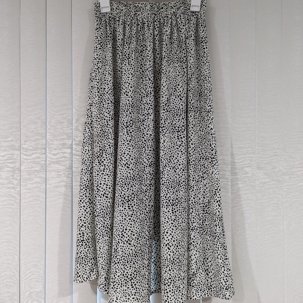 Black & White High Waisted Skirt